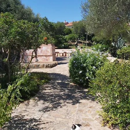 Elegant In With Sea View Apartman Olbia